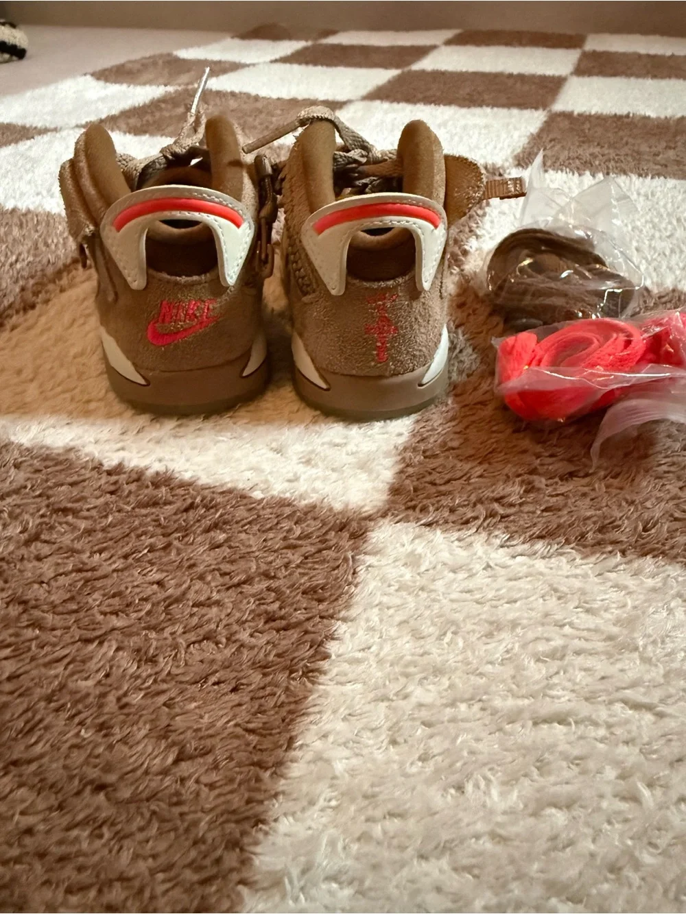 Travis Scott x Nike air Jordan 6 retro